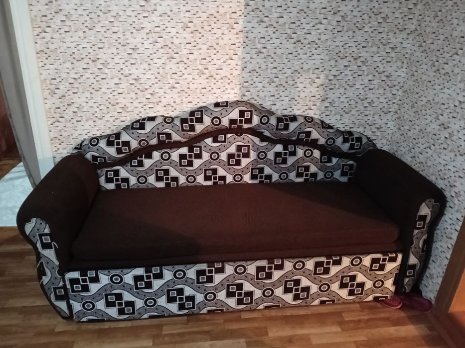 Диван бесплатно целый