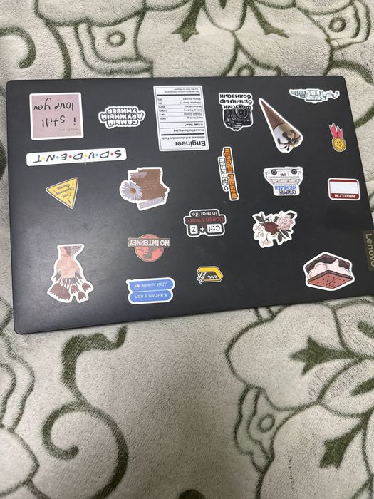 Ноутбук Lenovo 15.6" / 8 Гб / SSD 256 Гб