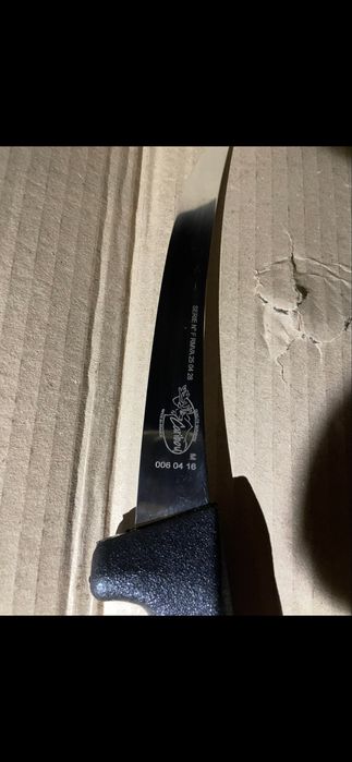 Vand cutite de macelarie