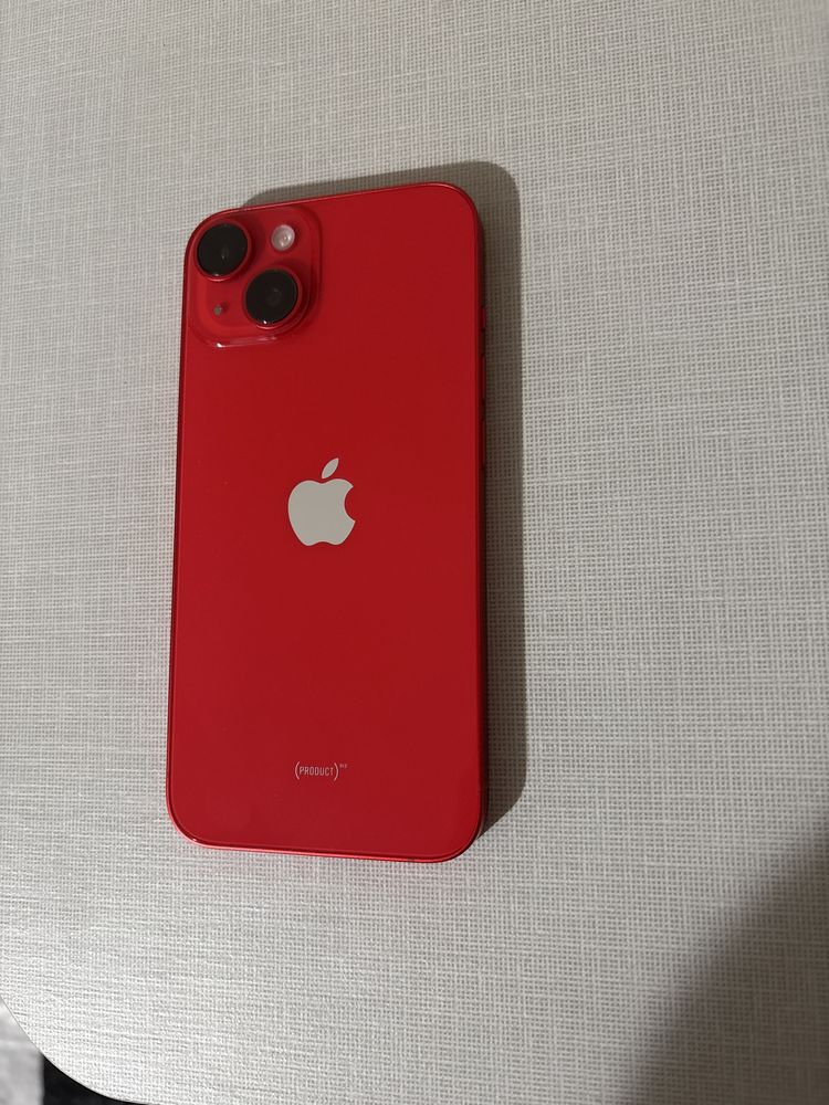 iPhone 14 rosu, 128 Gb, perfect, baterie 90%, accesorii multiple