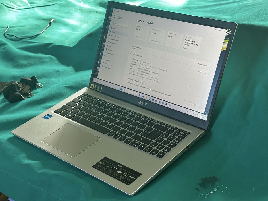 laptop Acer aspire 5 i5-gen11 2.40GHz 16gb Ram memorie 1TB
