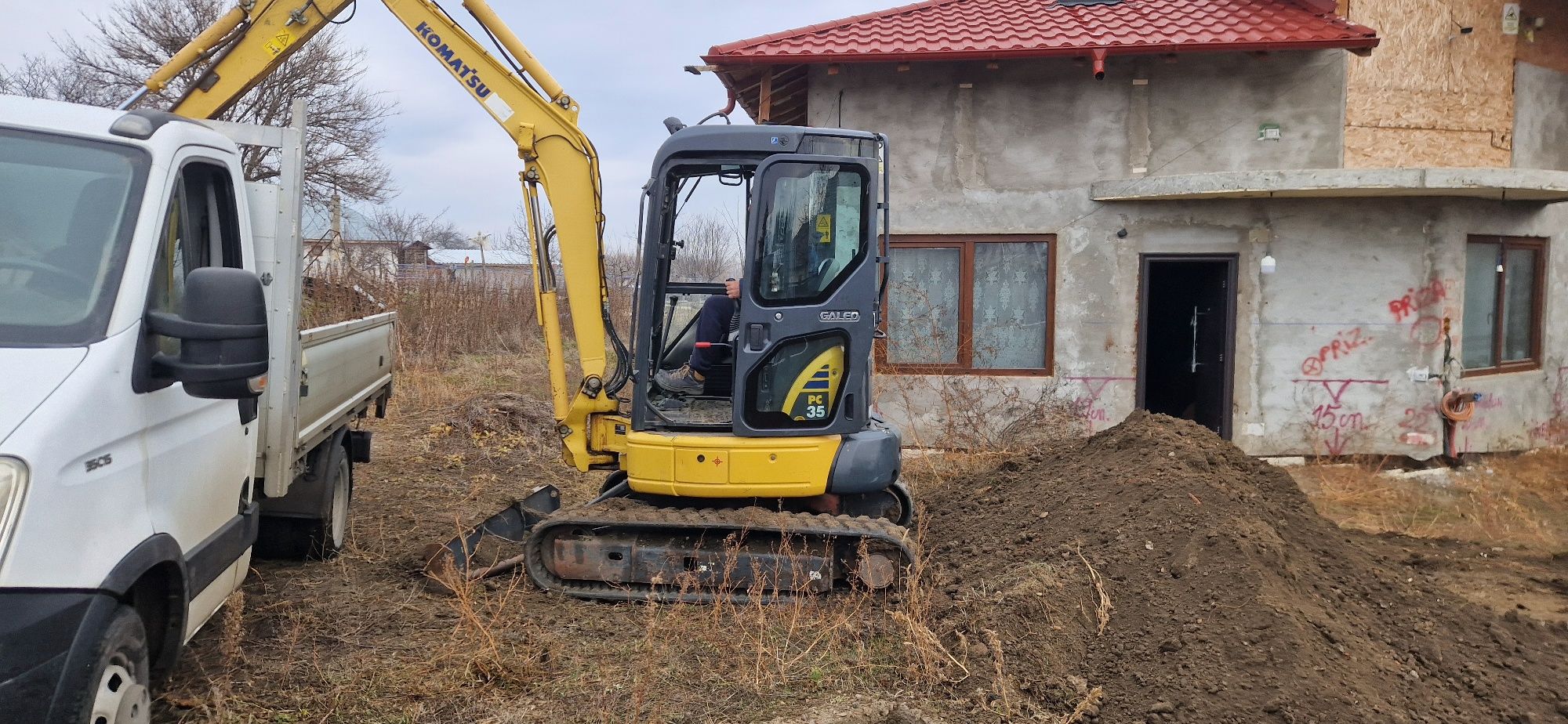 Vand  Komatsu pc 35.