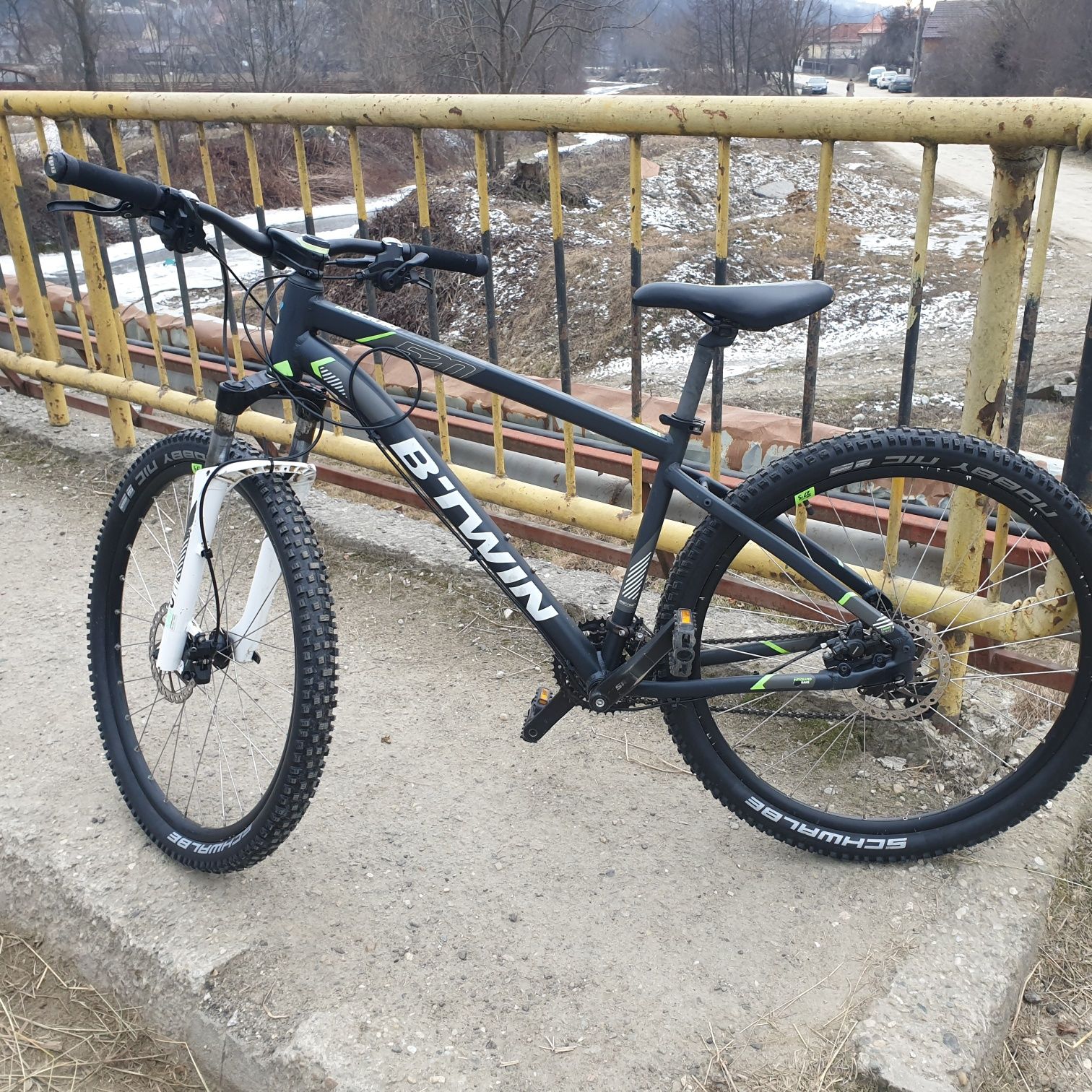 Bicicletă ROCKRIDER520