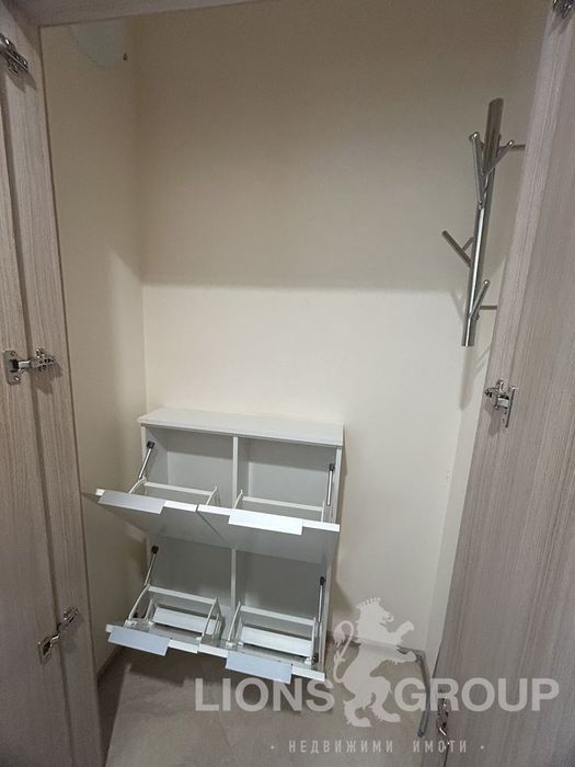 Продава се Двустаен апартамент в Варна, Аспарухово - 130 кв.м за 1154 €/кв.м - Снимка #9