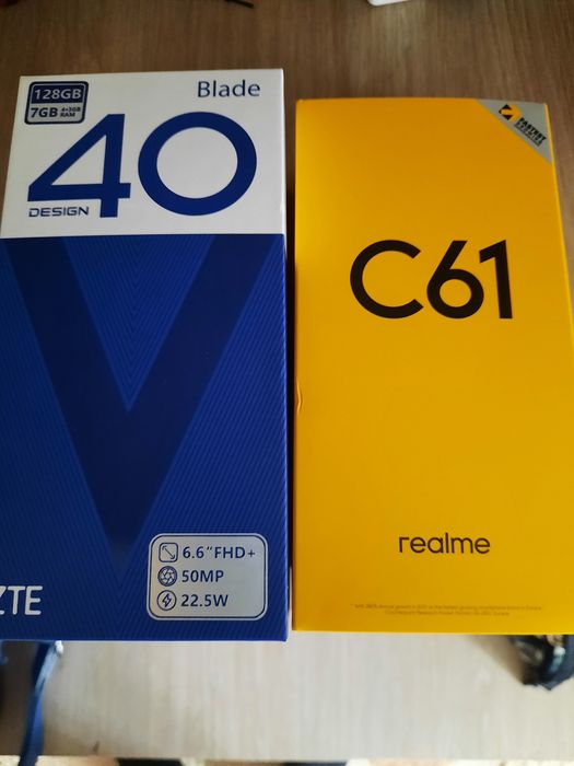 Telefoane noi în cutie