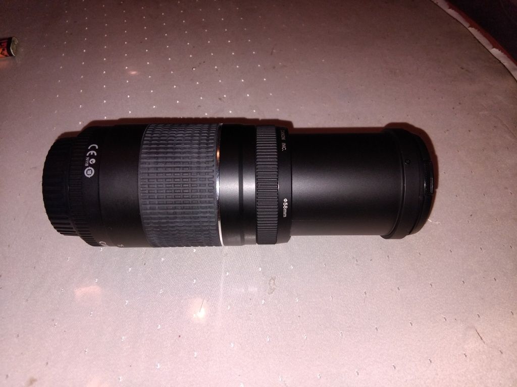 Обектив  Canon  ef75-300mm