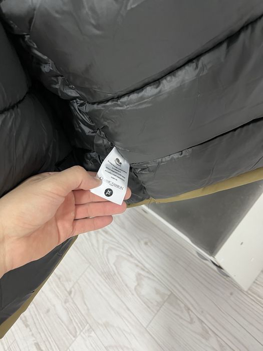 Продам зимнюю куртку