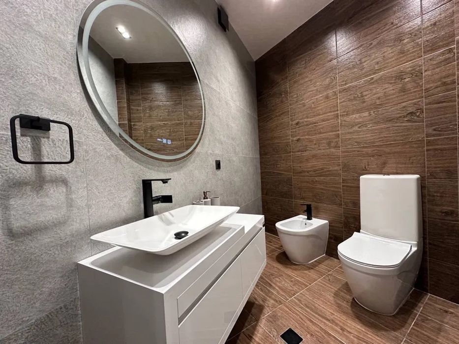 Ц-1 Новостройка! Сдается новая 3-х комнатная в центре