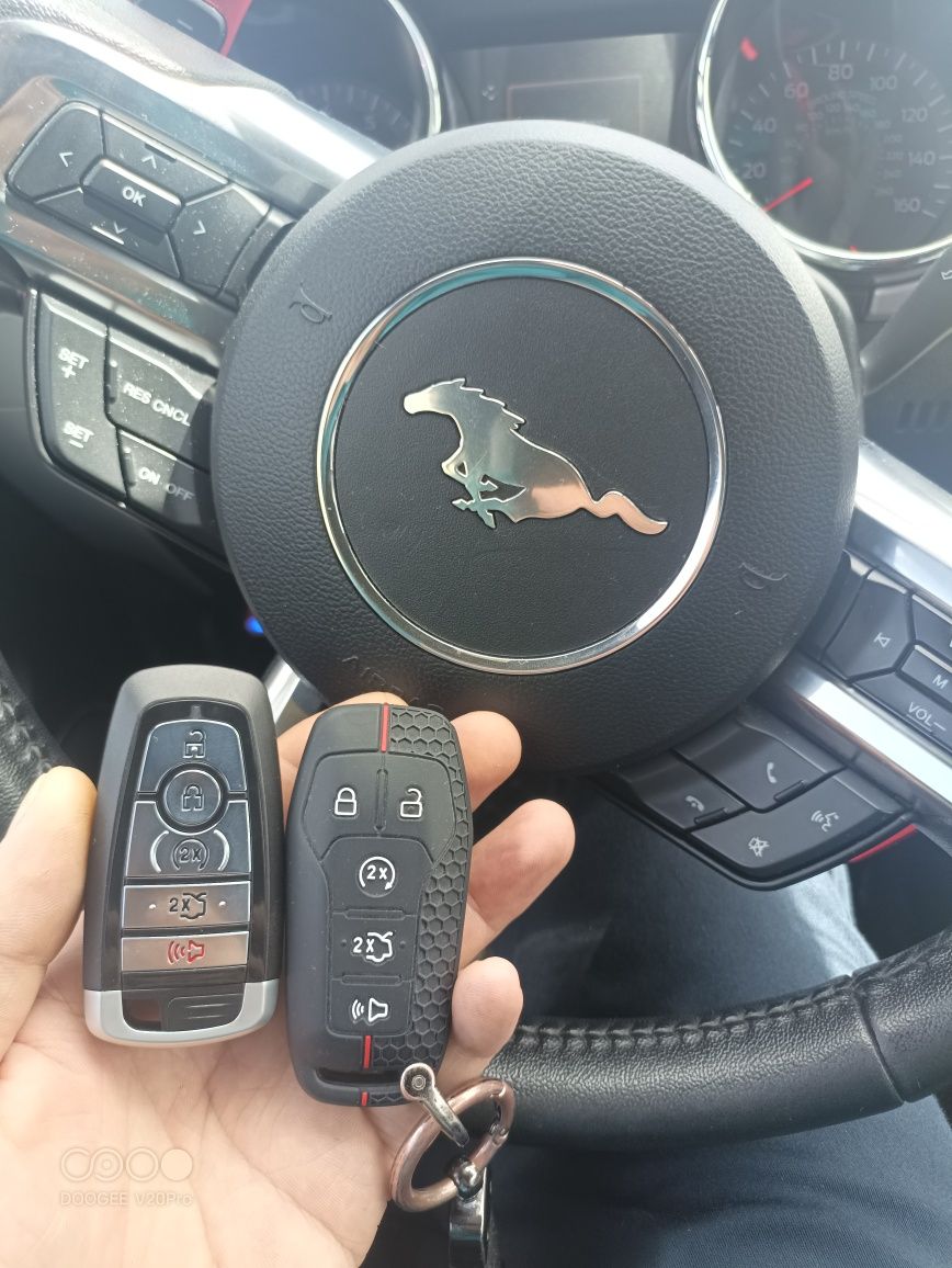 Ключ за ford Mustang keyless go
