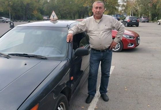 Инструктор по вождению
