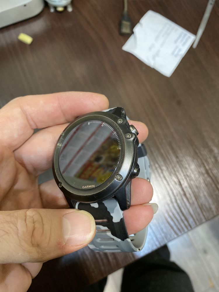 Продам фитнес часы Garmin fenix 3