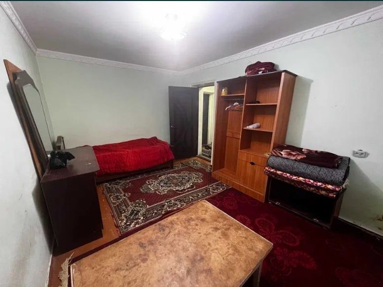 Срочно Продаётся Саламатина  1/1/4 ремонта нет локации топ !