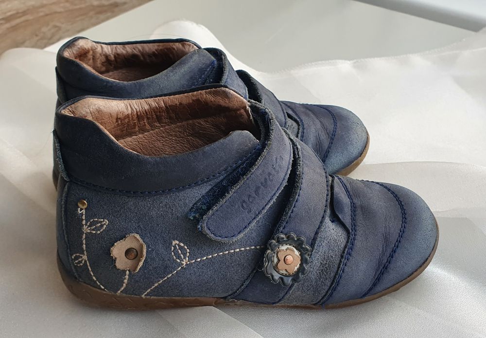 Ботинки на девочку garvalin (Испания)