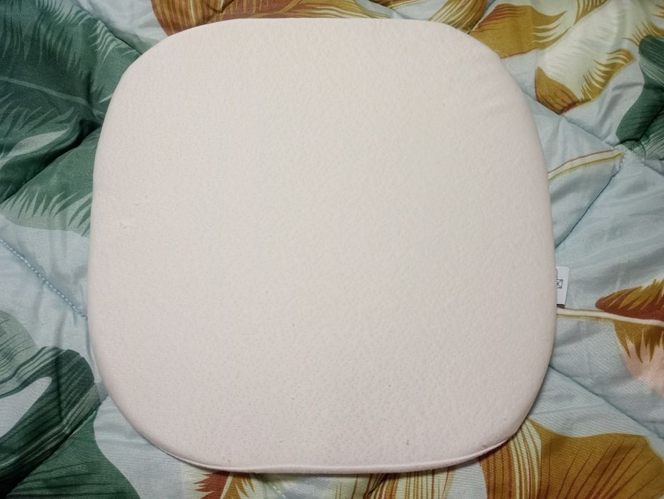 Антирефлуксна възглавница за кошара и за количка