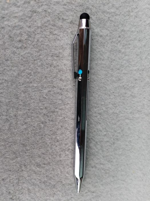 Pix 4 culori ,pixul anilor 1990