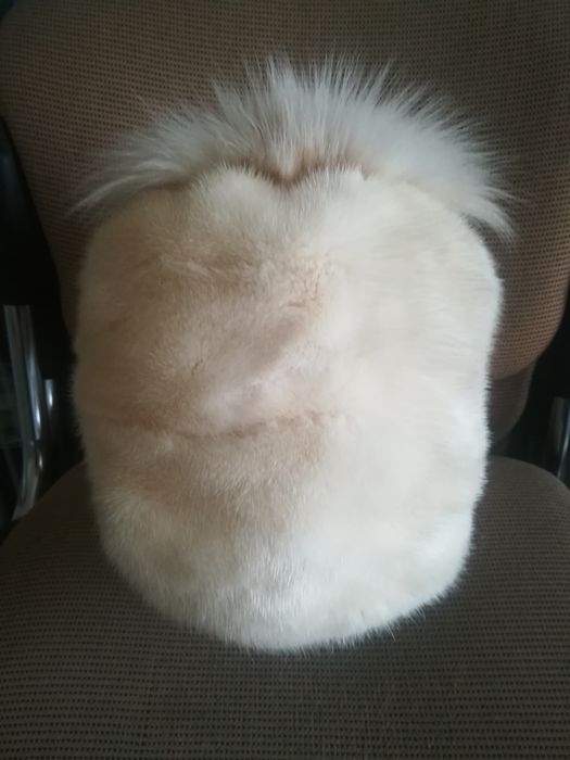 Продам шапку норковую