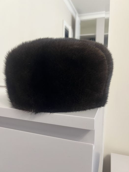 Шапки норковые б/у в отличном состоянии