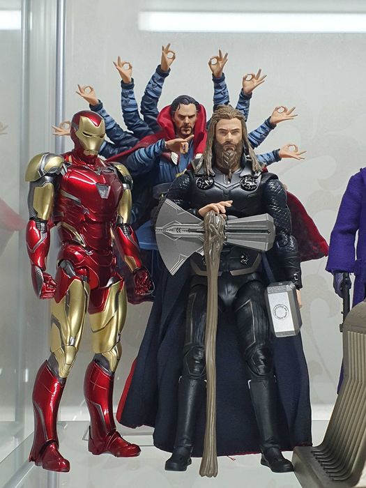 Avengers: Endgame MAFEX No.149 Thor Action Figure