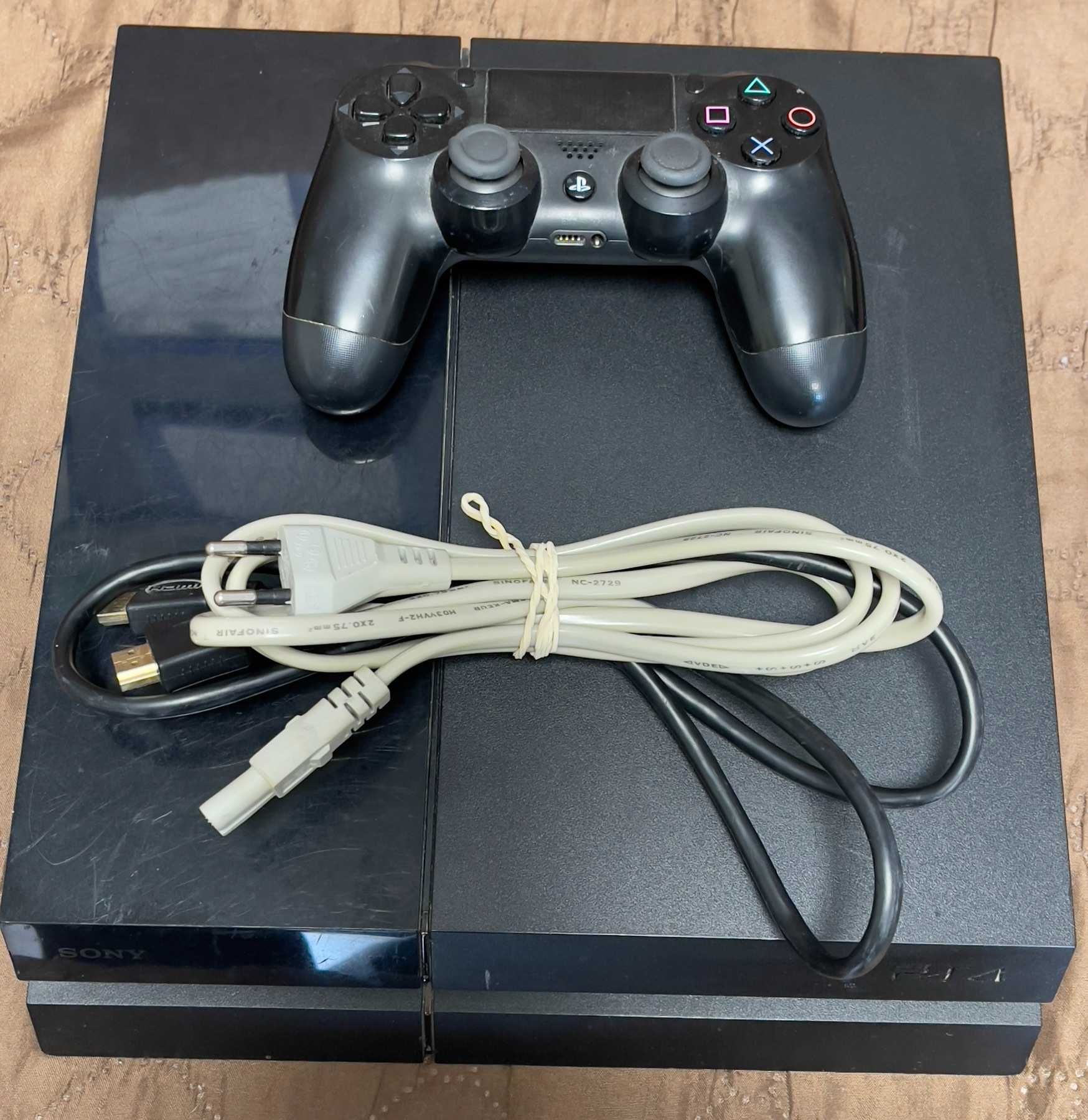 Конзола PlayStation 4 (+ 1 джойстик и кабели )