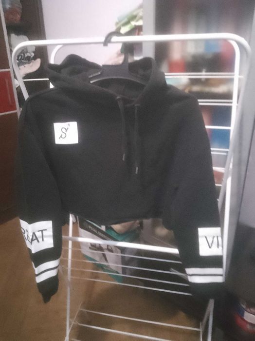 Запазени дамски суичъри