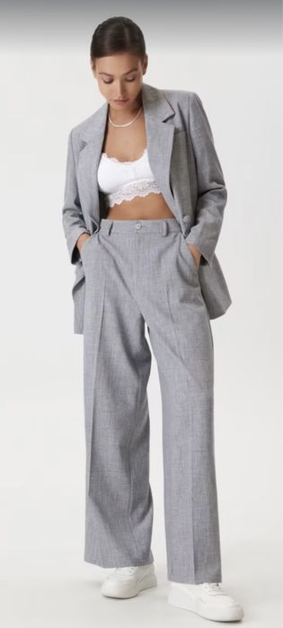 Pantaloni de costum gri evazați drepți XXS sinsay