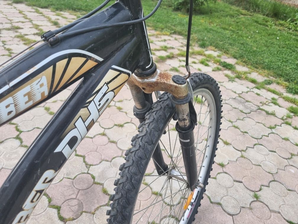 Vând bicicletă DHS CLIMBER