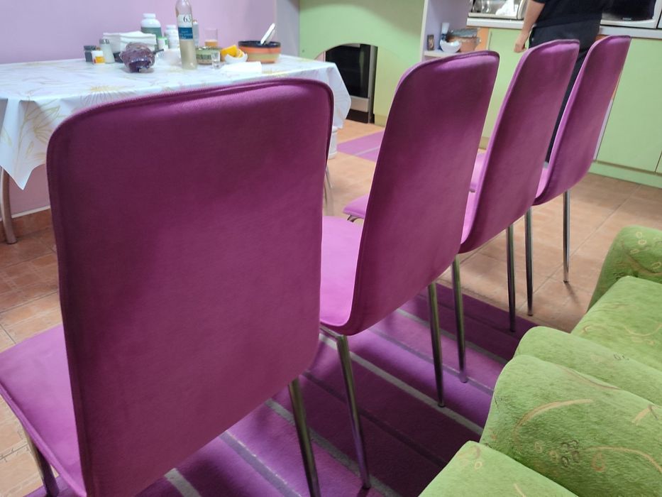 Трапезни столове