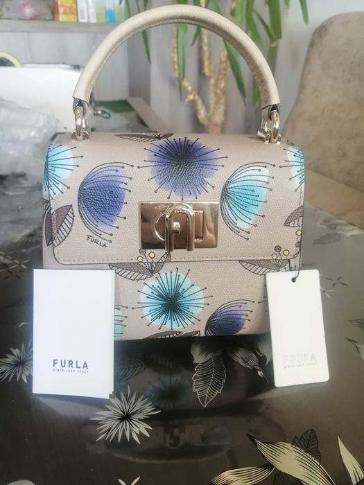 Оригинални чанти FURLA
