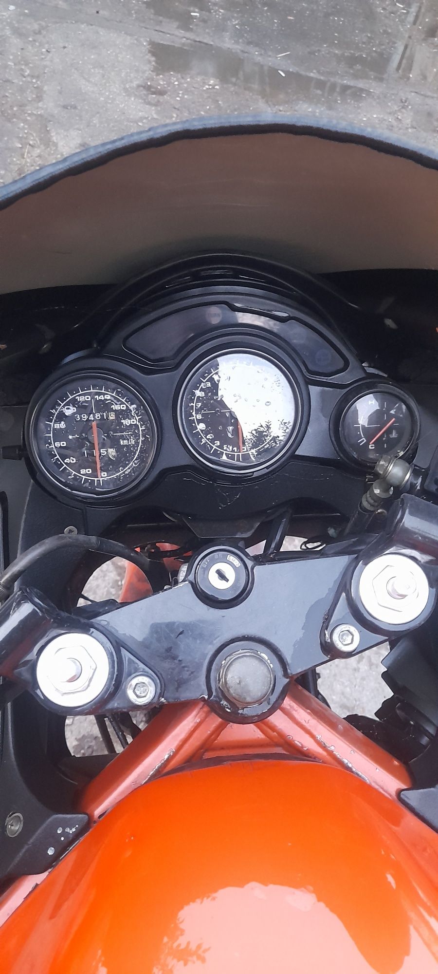 Dezmembrez suzuki rf 400