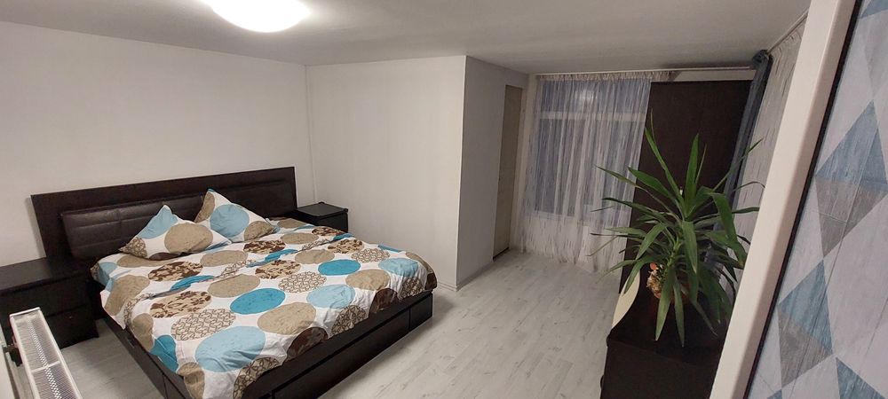 Închiriez casa 3 dormitoare +sufragerie