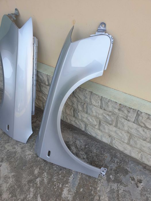 Aripa Fata Audi A4 b7 gri LY7W