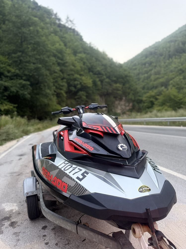 SEA DOO 300 rxp 2018 година с регистрация