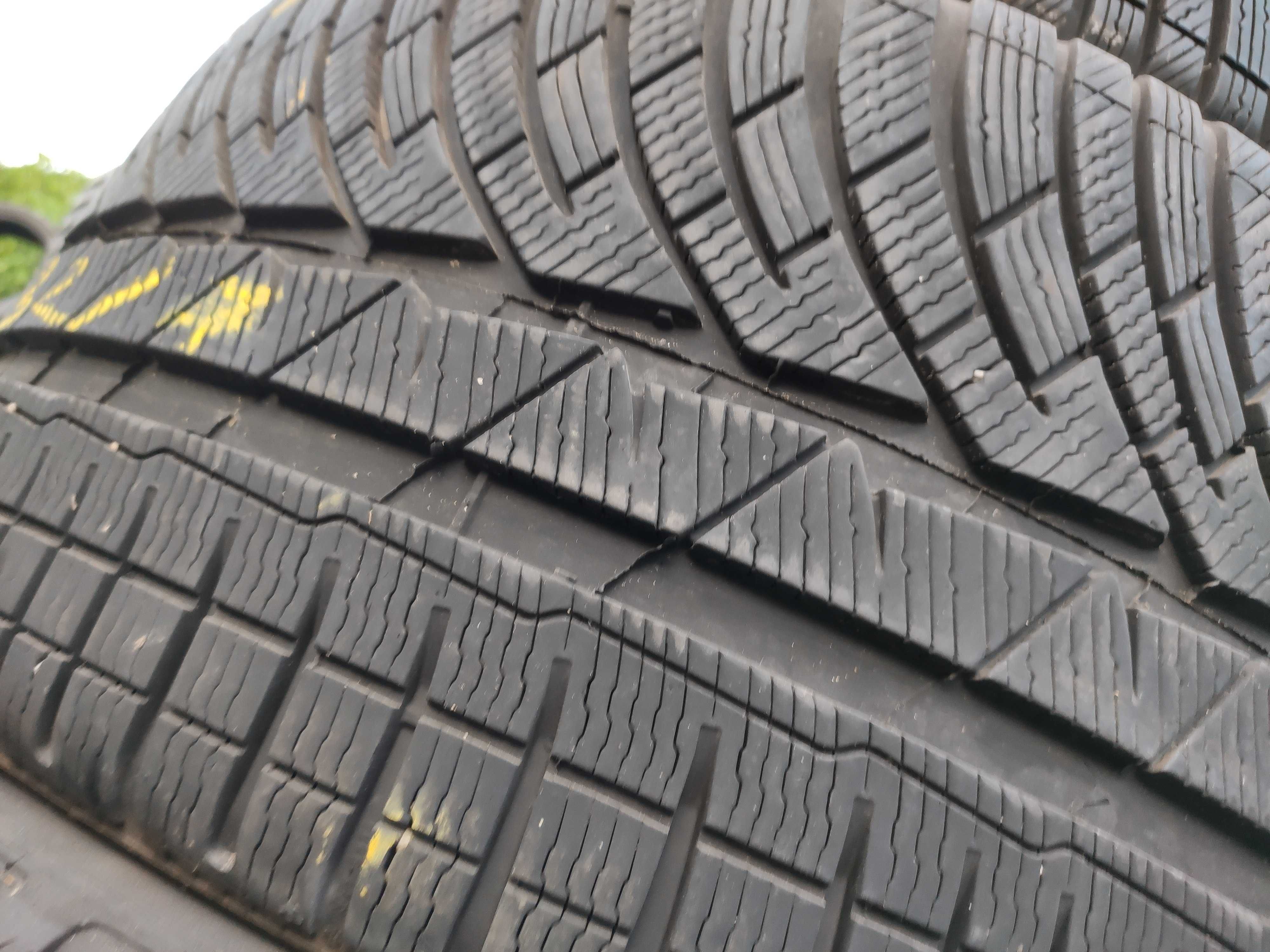 4бр Зимни 255 35 19 и Пакет с 285 30 19 - Michelin