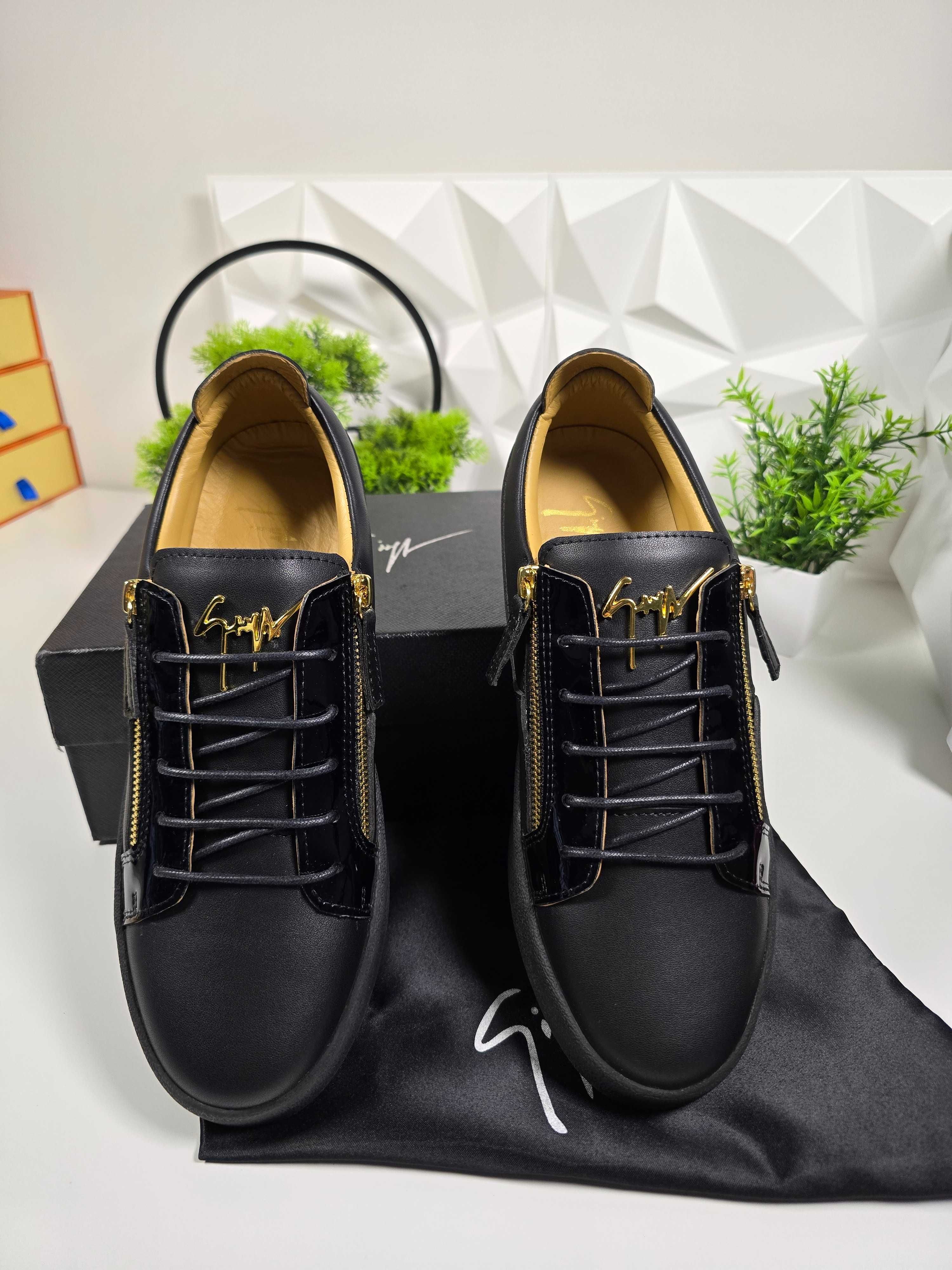 Обувки Giuseppe Zanotti