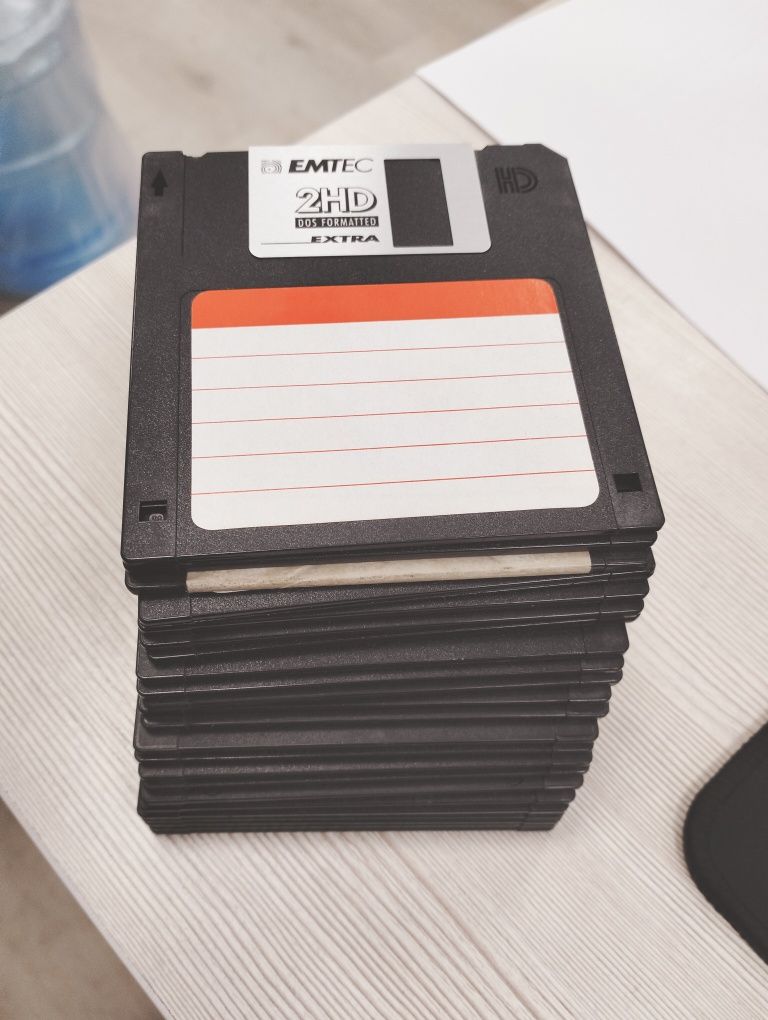 Floppy disc 3.5 дюймаДискеты 1.4 мб рабочие, 40 штук