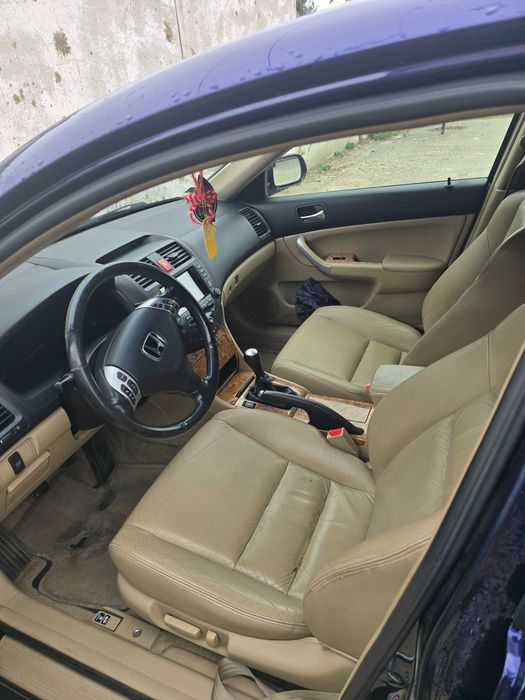 Honda accord 2.2 D