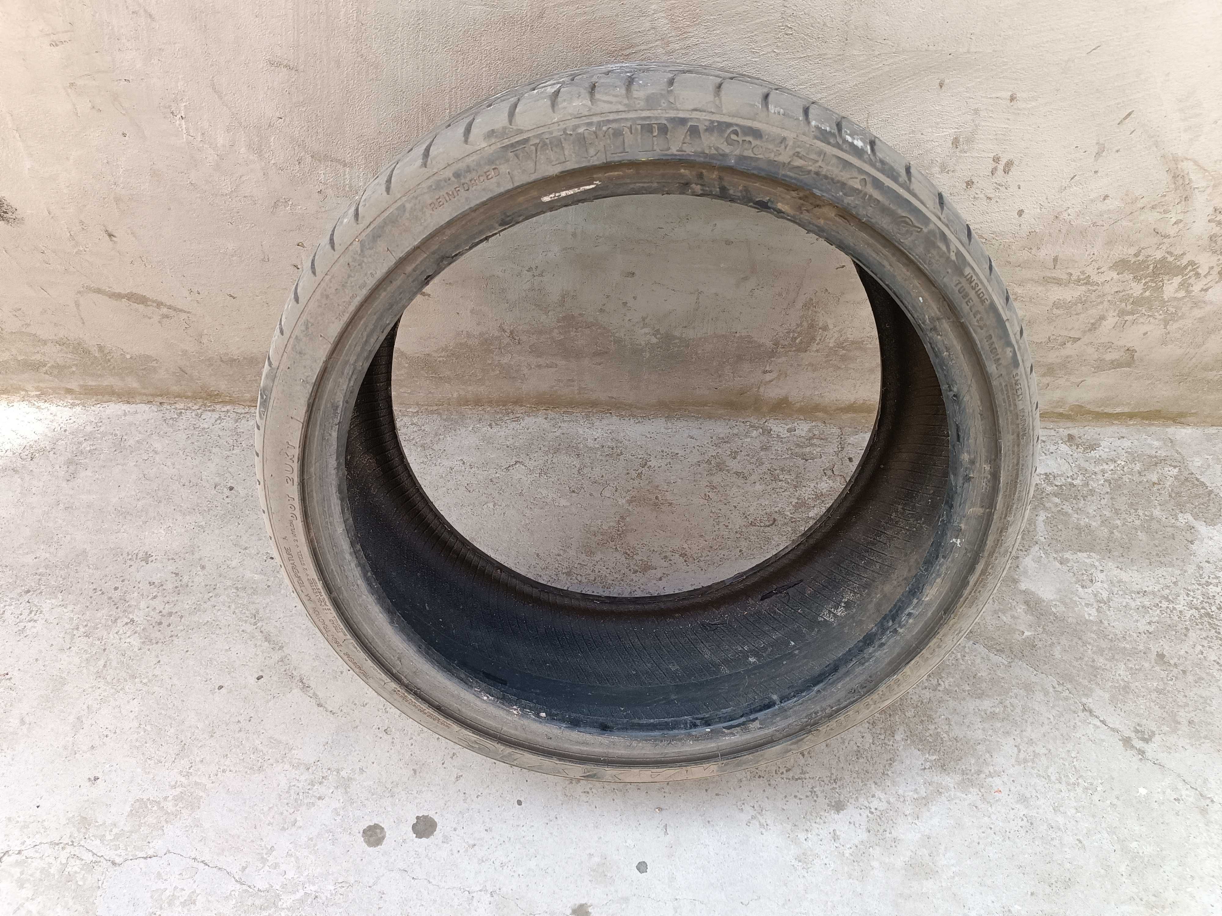Лятна гума Maxxis Victra Sport Zero One - 225/35/19.