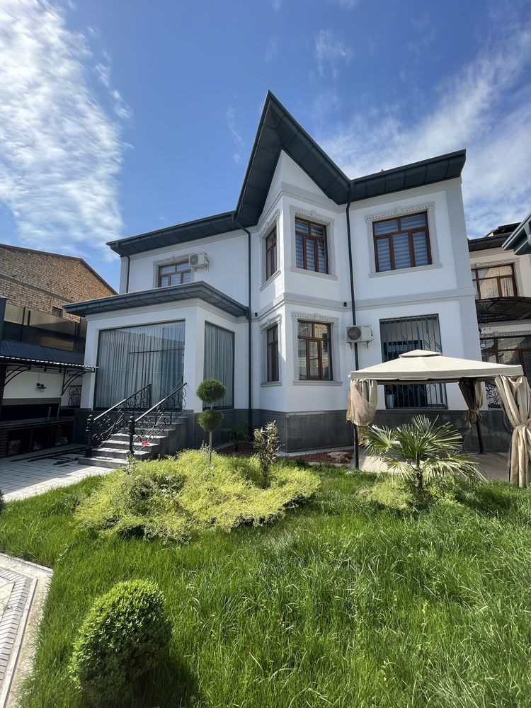 Мирзо Улубек, Циолковский