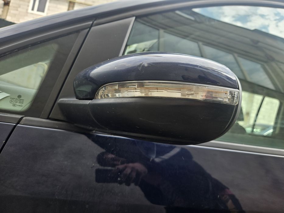 oglinda stanga cu rabatare manuala si reglaj electric volkswagen toura