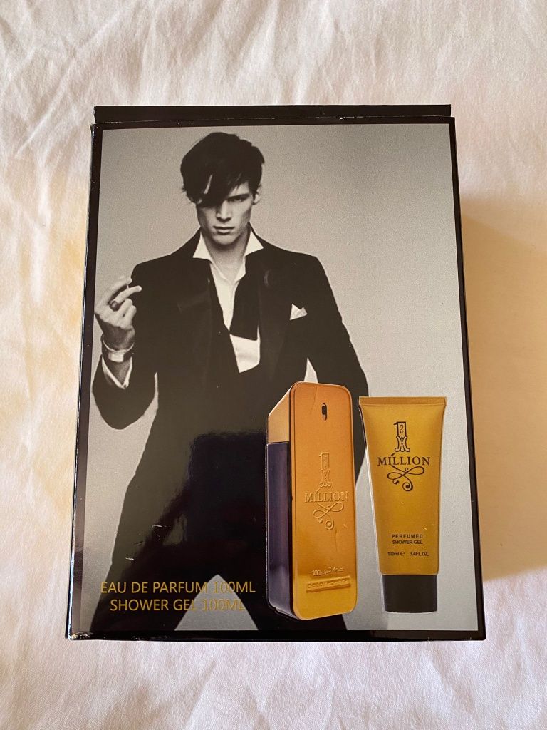Vând parfumuri mini dior