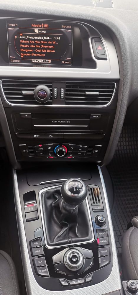 Audi a4 b8 2011 quattro