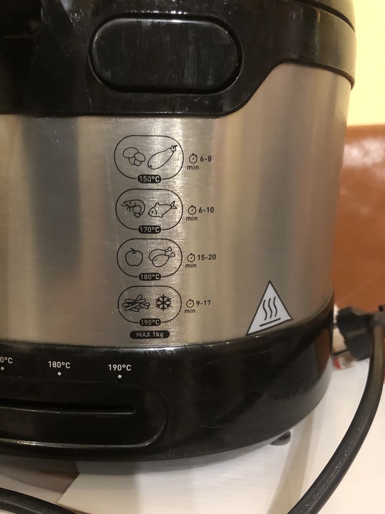 Фритюрник Tefal Uno- 1,8l