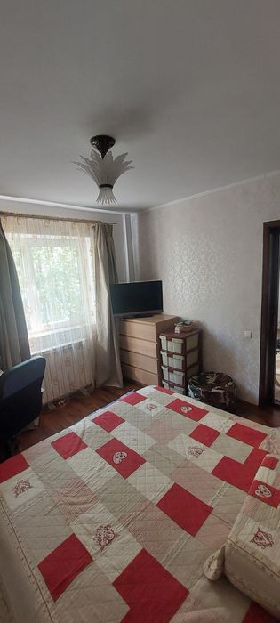 Direct proprietar:Apartament cu 2 camere de închiriat zona Precista B