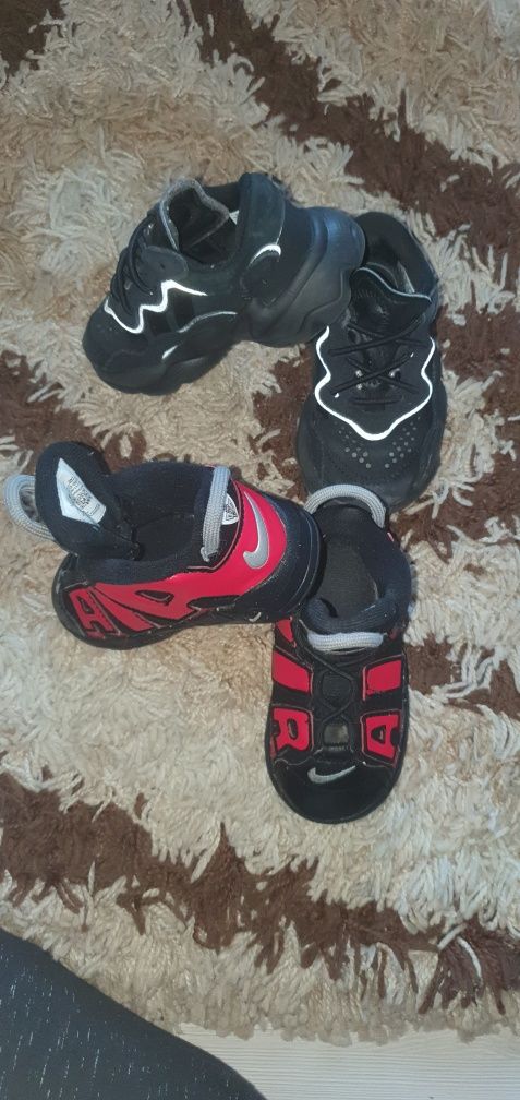 Papucei copii Adidas și Nike