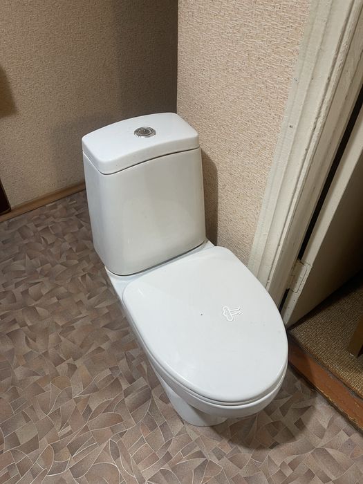 Униаз Б/У, в хорошем состоянии,без сколов. Мухита 128/1  звоните