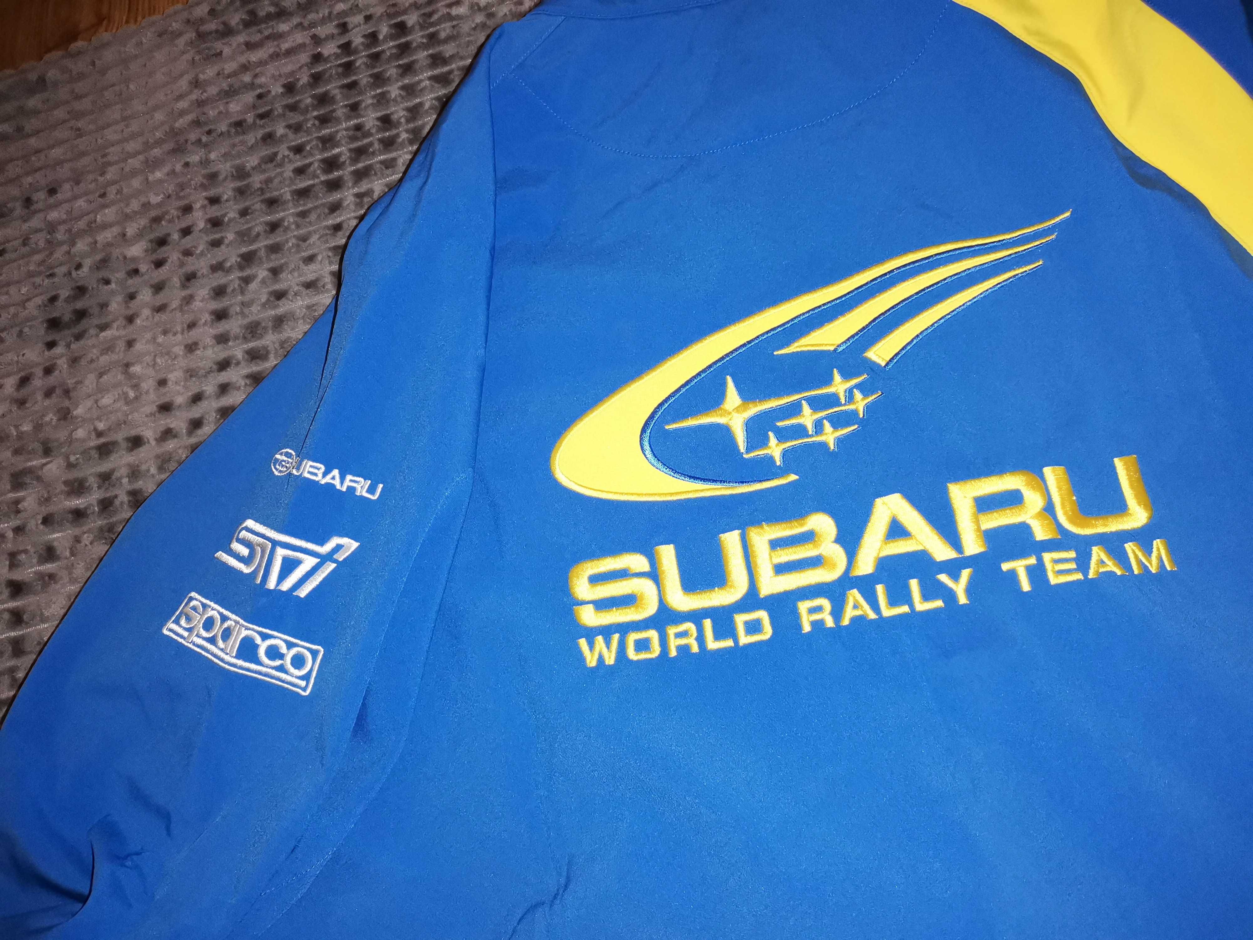 Jachetă Subaru STI de colecție