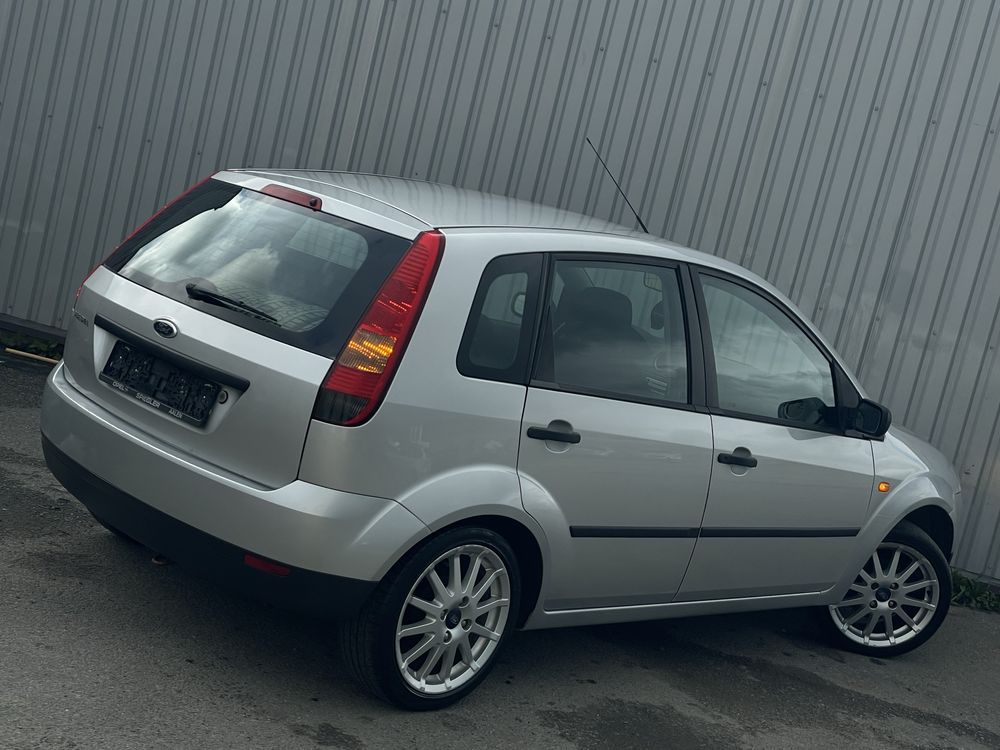 Ford Fiesta 1.4MPI benzina 80CP 2005 EURO-4 *Stare foarte buna*