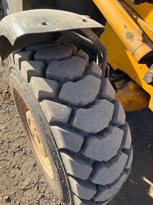 Vând Buldoexcavator Jcb 3 cx