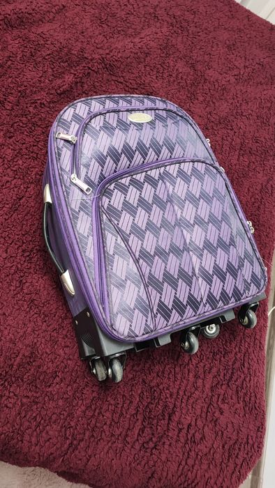 Troller călătorie mov