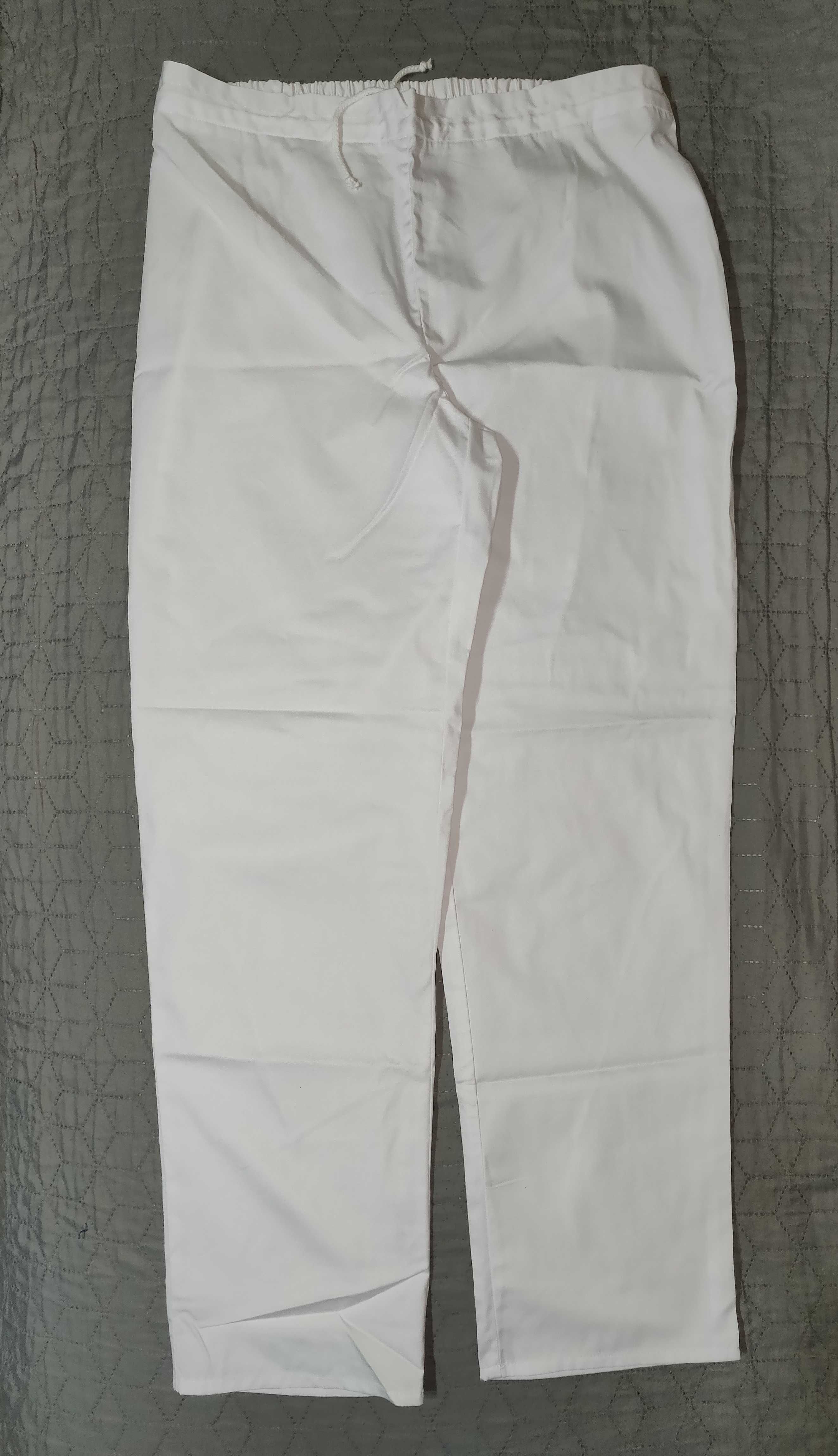 Pantaloni și halat alb unisex